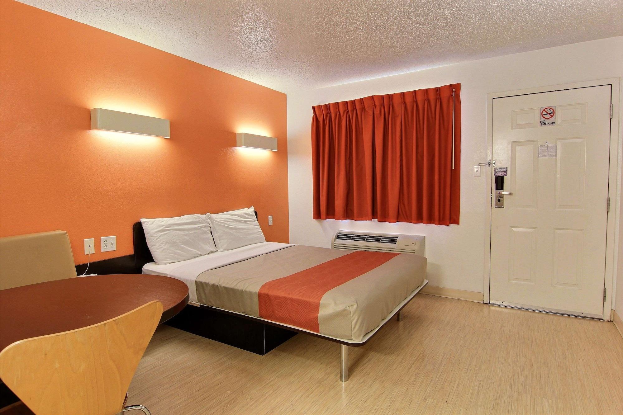 Motel 6-Austin, Tx المظهر الخارجي الصورة