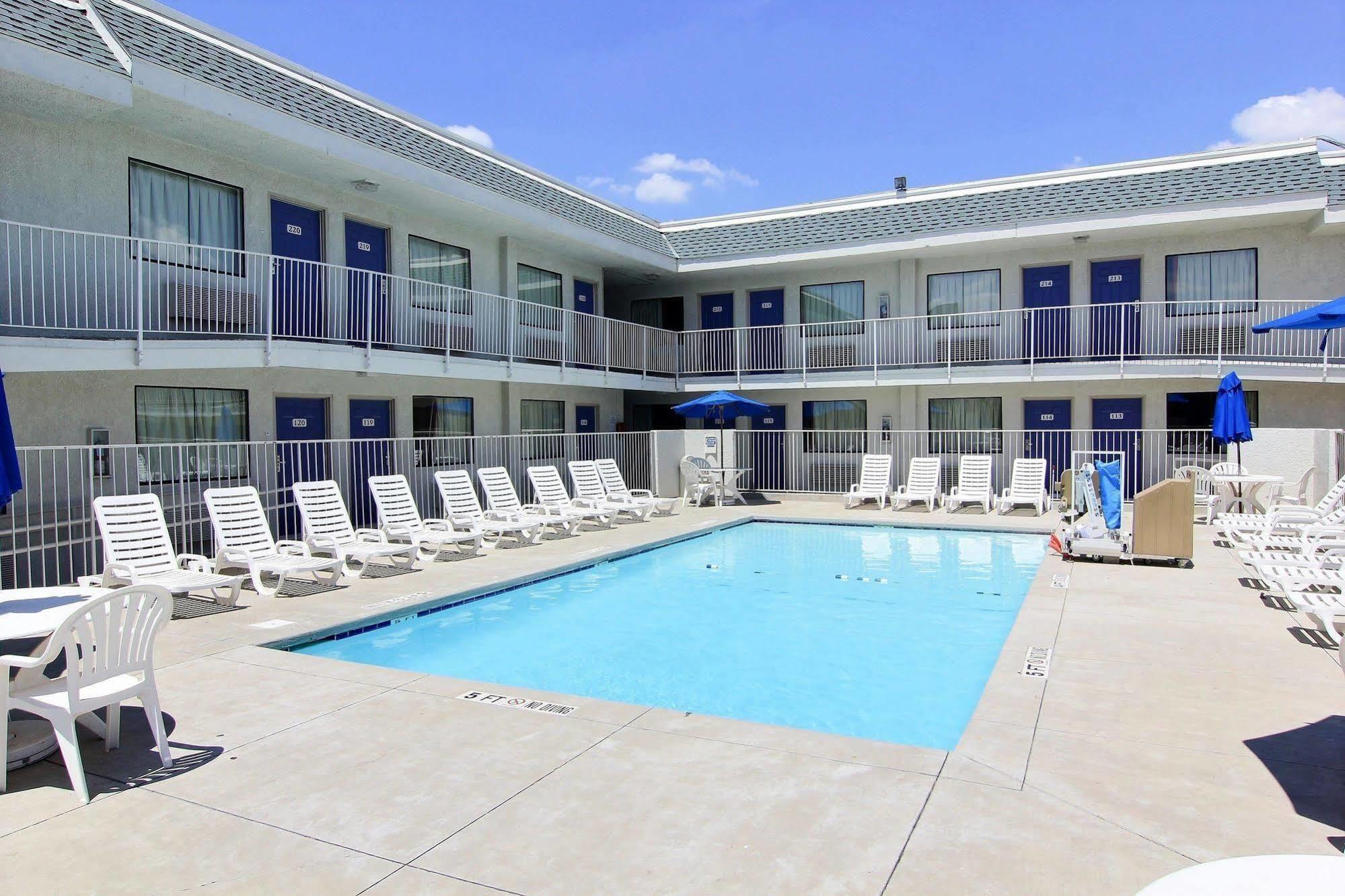 Motel 6-Austin, Tx المظهر الخارجي الصورة