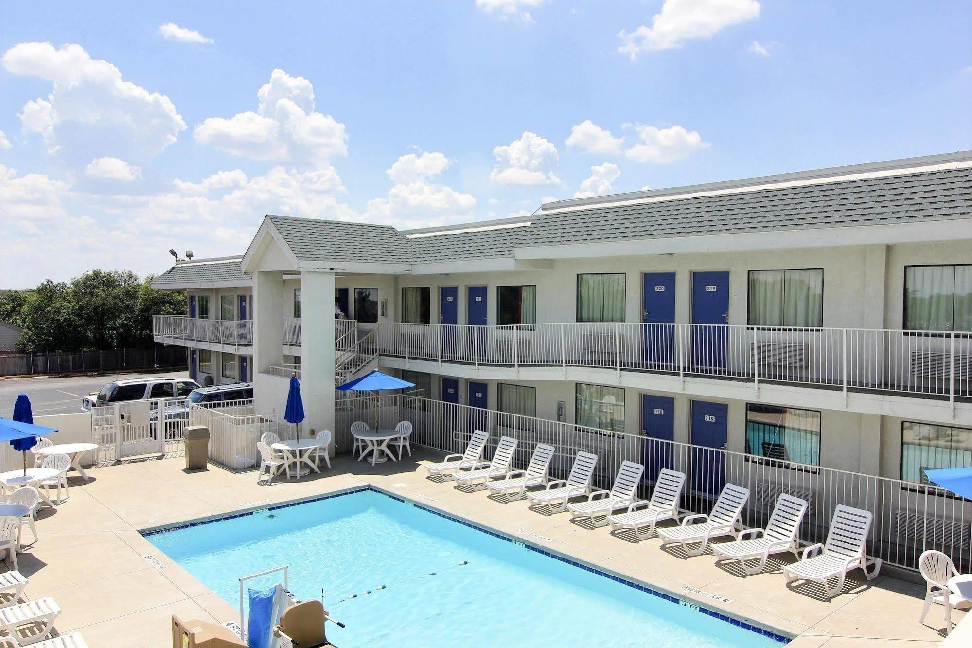Motel 6-Austin, Tx المظهر الخارجي الصورة