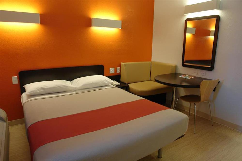 Motel 6-Austin, Tx الغرفة الصورة