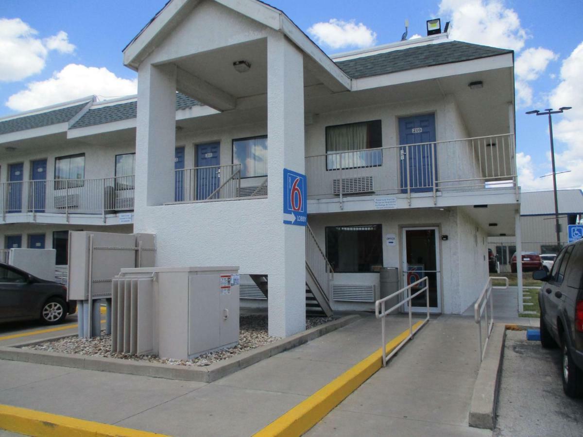 Motel 6-Austin, Tx المظهر الخارجي الصورة